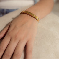 LOVE C.GOLD