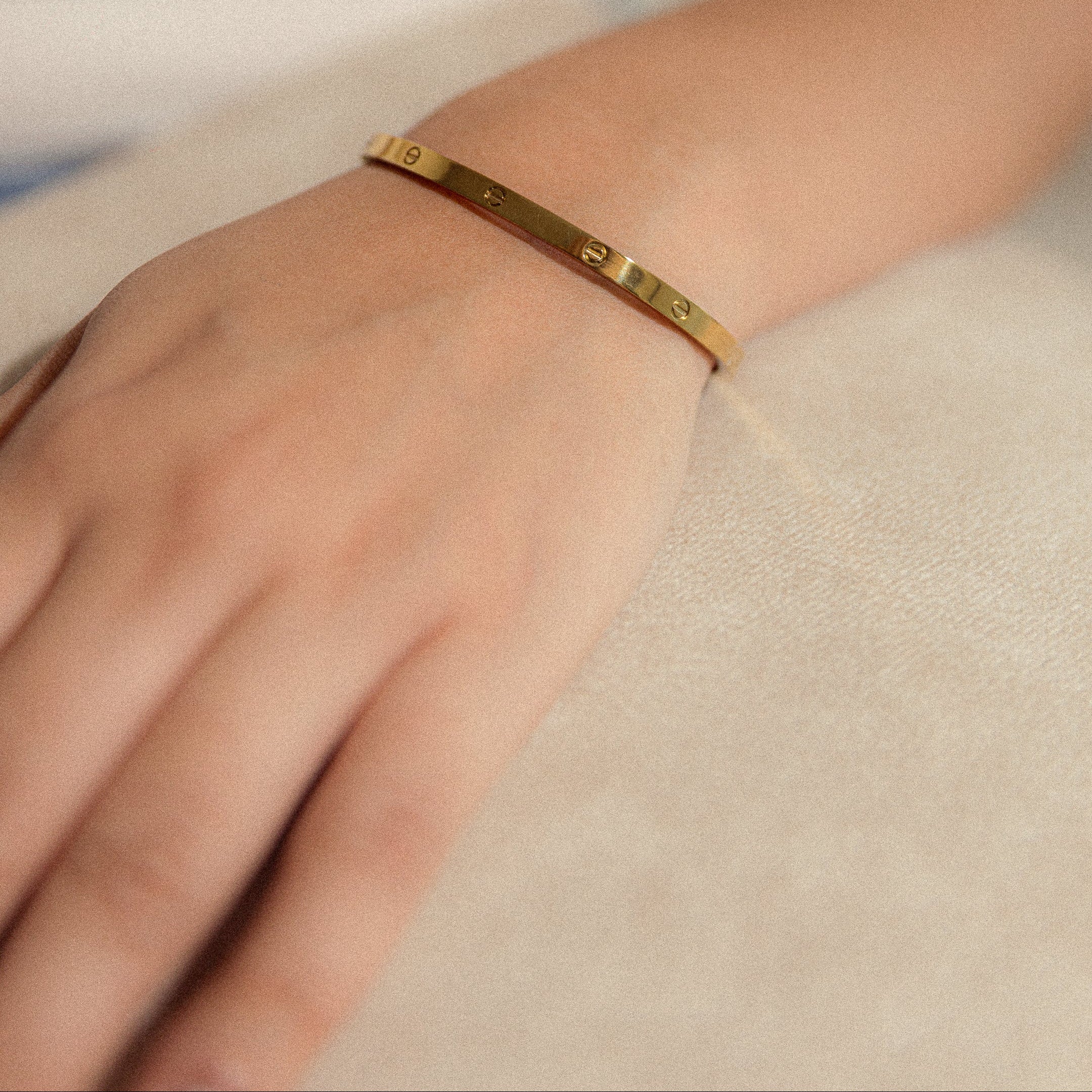 LOVE THIN GOLD