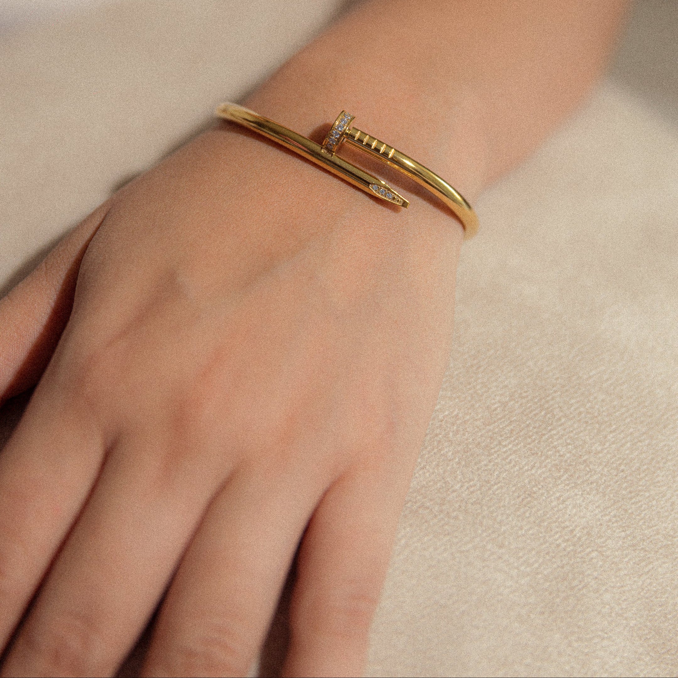 CLAVO SHINE GOLD