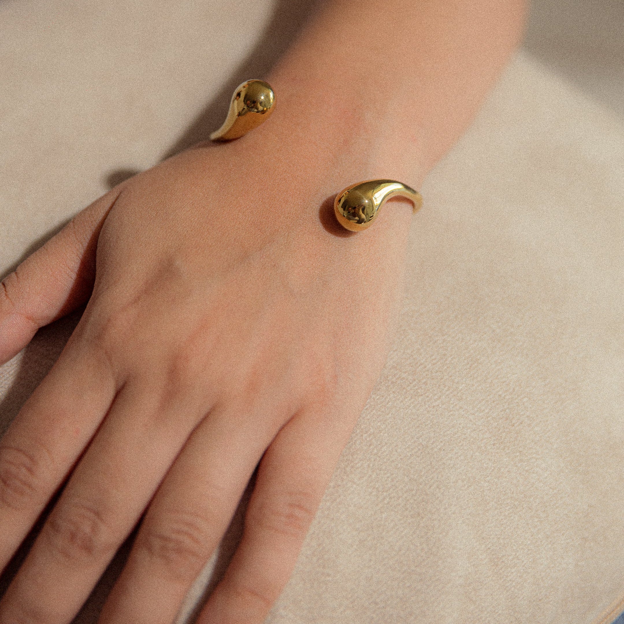 GOTA DORADA