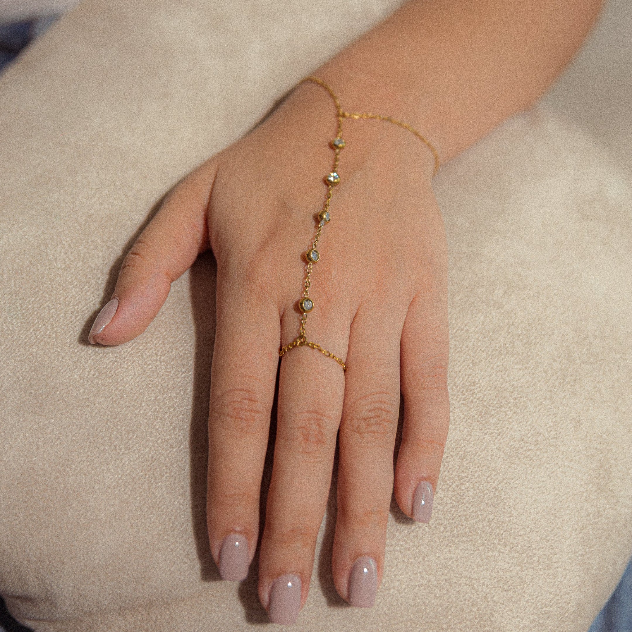 HAND CHAIN