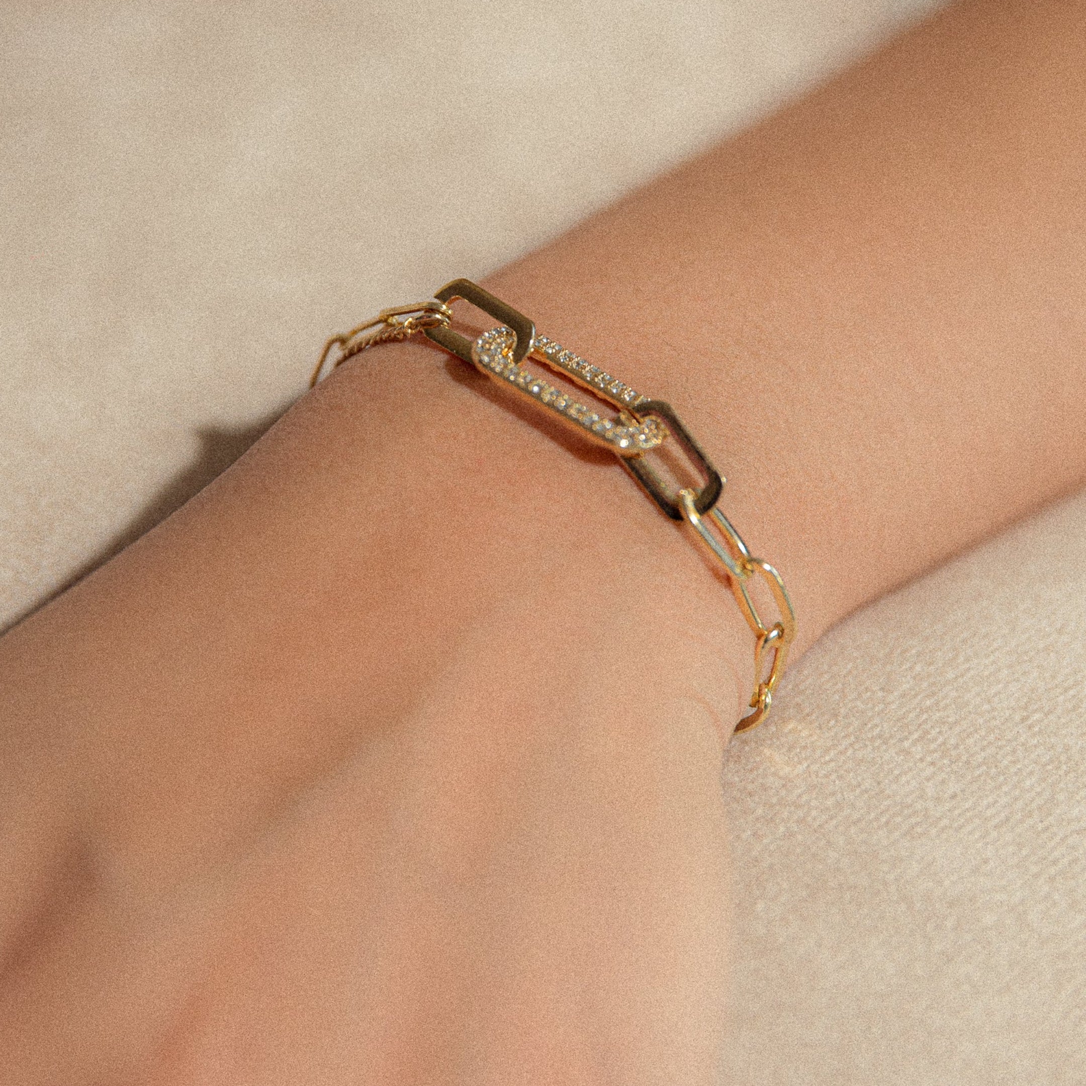TWISTED ORO