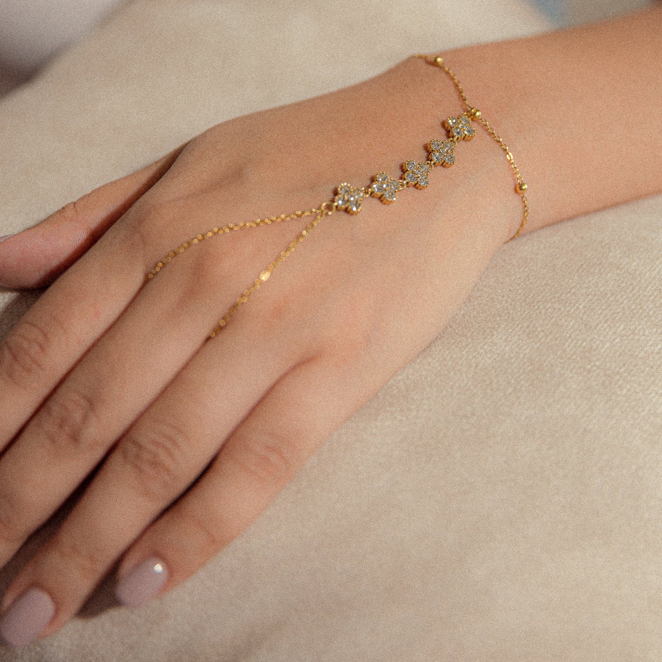 HAND CHAIN VC